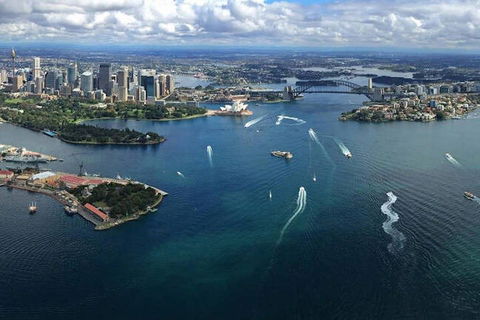 Helicopter Flight Over Sydney And Beaches - 20 Minutes - Accommodation ACT 3
