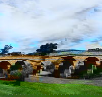 Tasmania 6 Day 'Tour in Circle' - Accommodation ACT