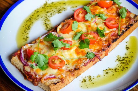 Food Tour Melbourne - St Kilda - Accommodation ACT 1