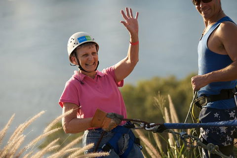 Abseiling The Kangaroo Point Cliffs In Brisbane - Accommodation ACT 2