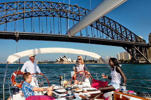 Sydney Harbour Luxury Sailing Trip Including Lunch - Accommodation ACT 2
