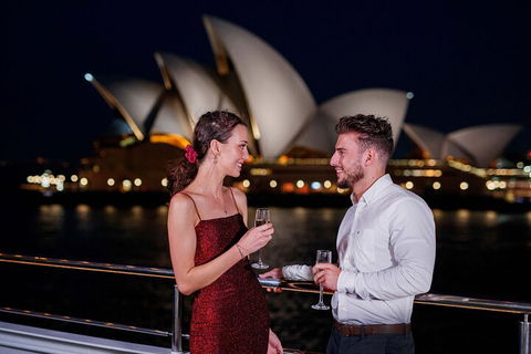 Sydney Harbour Dinner Cruise - Accommodation ACT 3