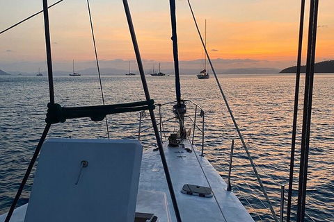 2 Night Small Group Whitsundays Sailing Adventure Aboard Mandrake - Accommodation ACT 2