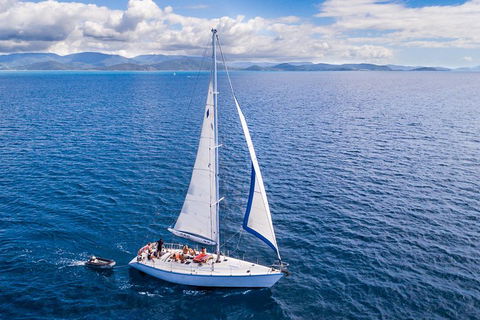 2 Night Small Group Whitsundays Sailing Adventure Aboard Mandrake - Accommodation ACT 3