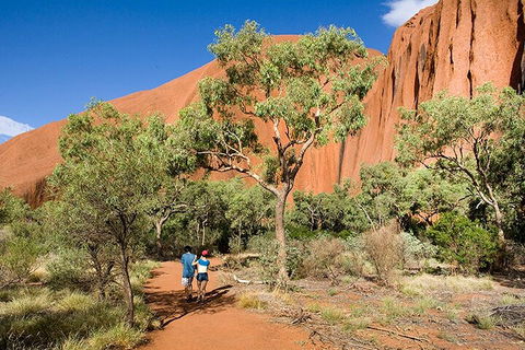 Full Uluru Base Walk At Sunrise Including Breakfast - Accommodation ACT 0