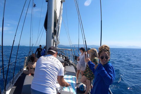 Ocean Free Green Island & Great Barrier Reef Snorkel Cruise, Cairns 25 Guests - Accommodation ACT 3