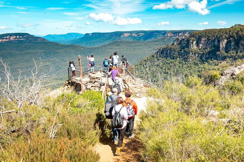 Small-Group Blue Mountains Day Trip From Sydney With Wildlife Park - Accommodation ACT 1