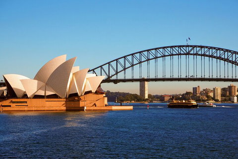 Quay People: Sydney Harbour Walking Tour With Coffee - Accommodation ACT 0