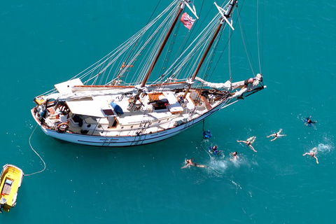 Whitsunday Islands Private Sailing Experience With Snorkeling & Langford Reef - Accommodation ACT 1
