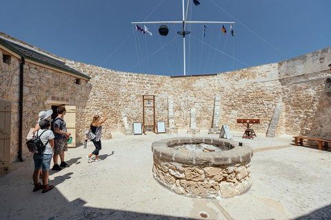 Private City Kickstart Tour: Fremantle Icons & Gems Of Perth - Accommodation ACT 0
