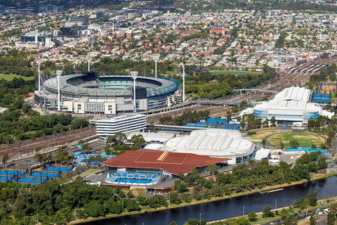 Ultimate Sports Lovers Bus Tour Of Melbourne - Accommodation ACT 0